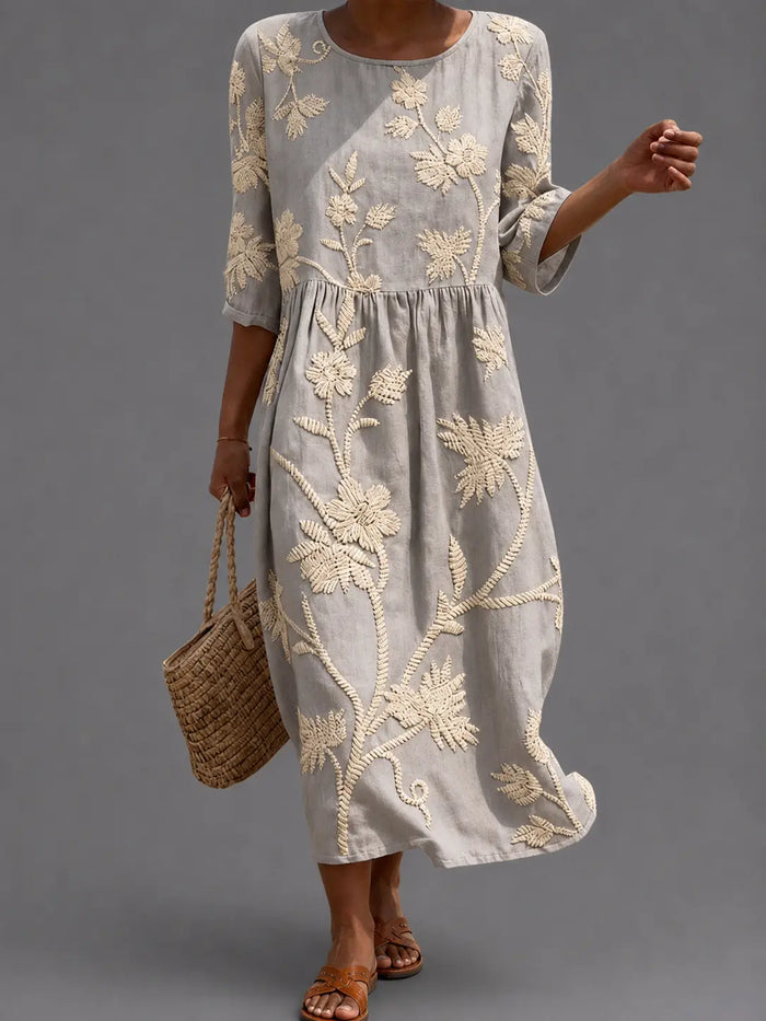 Vestido informal de mujer con estampado floral. en color Gris