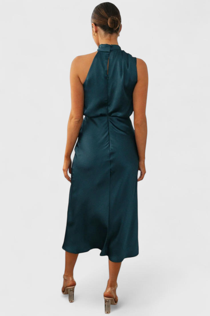 Rina Vestido Elegante de Cuello Halter Drapeado en color Azul