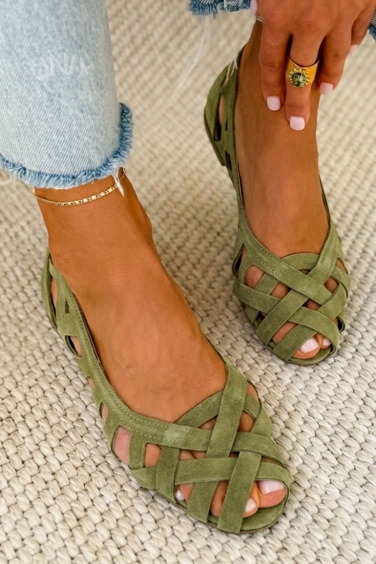 Manuela | Sandalias Planas Trenzadas en color Beige