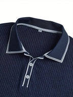 León | Elegante polo de manga corta