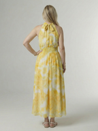 Silvana | Vestido Midi Halter con Cintura Fruncida en color Amarillo