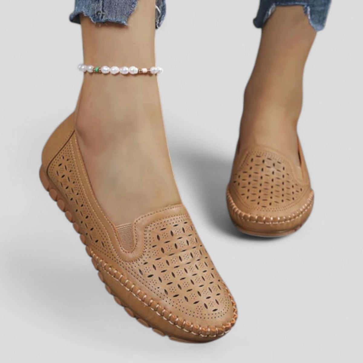 Eulalia | Mocasines troquelados en color Blanco