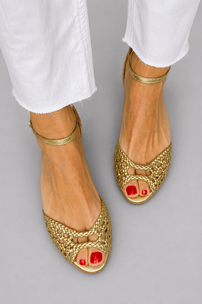 Soledad | Sandalias Doradas Trenzadas en color Dorado