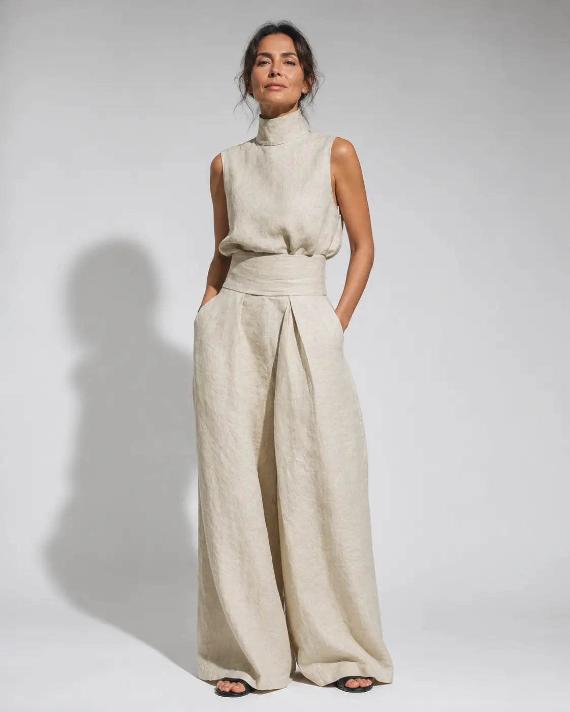 Venancia | Conjunto Minimalista Top y Pantalón Ancho en color Beige