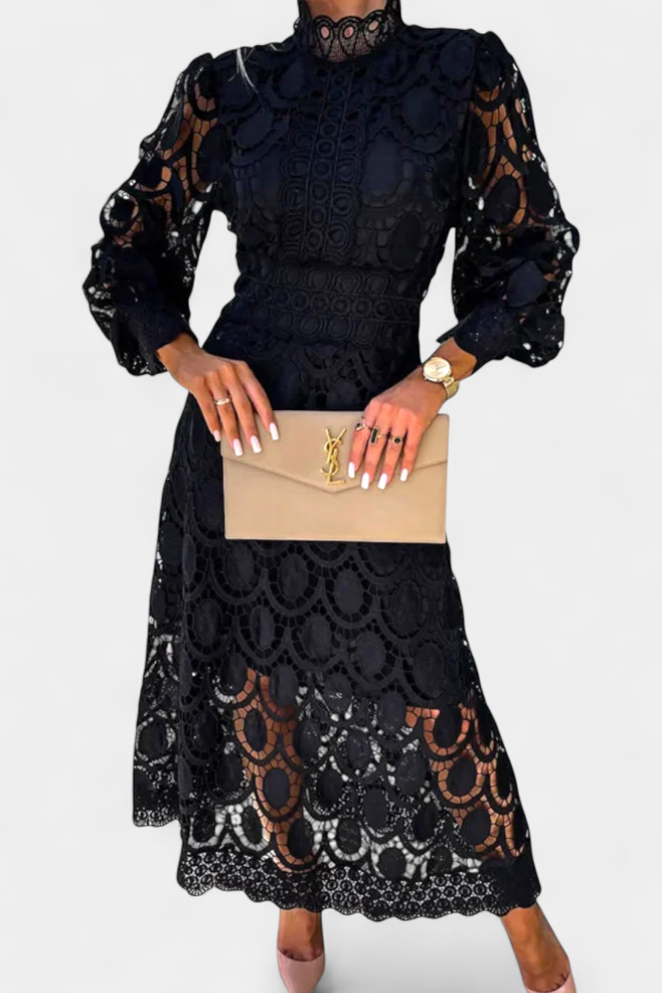 Jovie Vestido Midi de Encaje Bordado con Cuello Alto en color Azul Claro