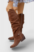 Celine Botas Altas de Estilo Retro en color Marrón Oscuro