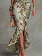 Isabela | Vestido Largo Floral en Satén con Escote en V y Manga Volante en color Verde Salvia