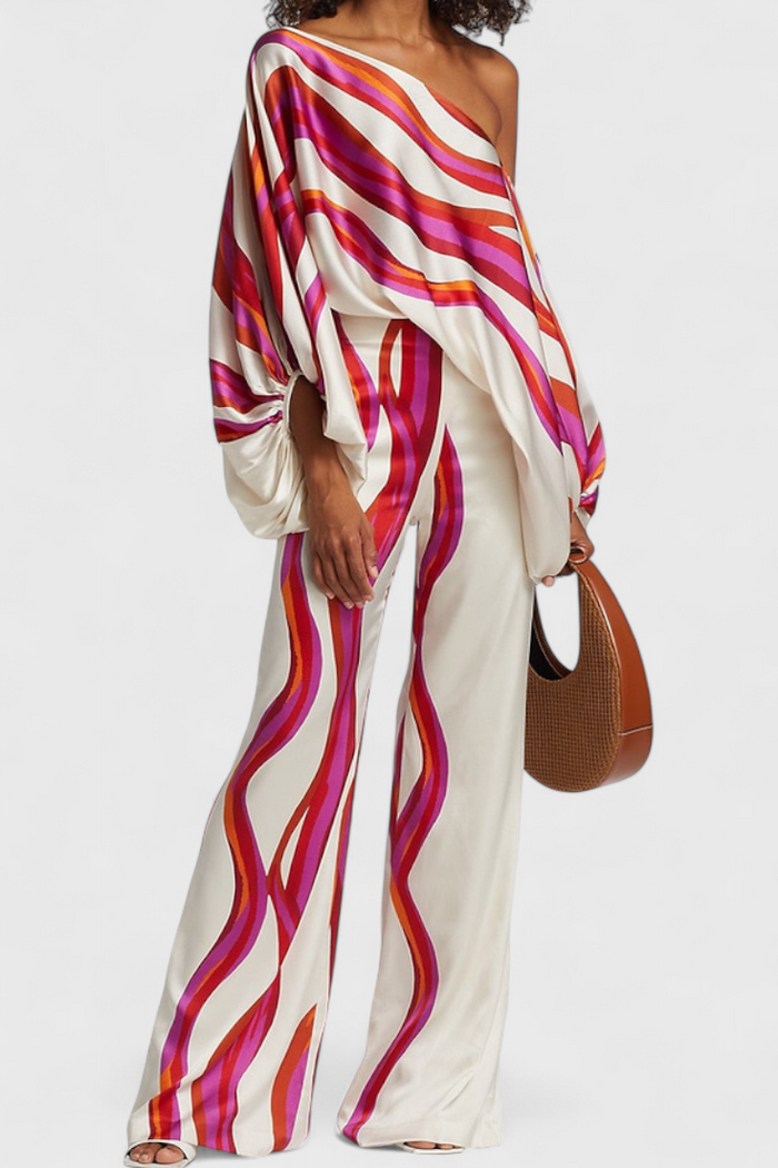 Sybella Conjunto de Dos Piezas con Hombros Descubiertos y Pantalones Amplios Estampados en color Púrpura