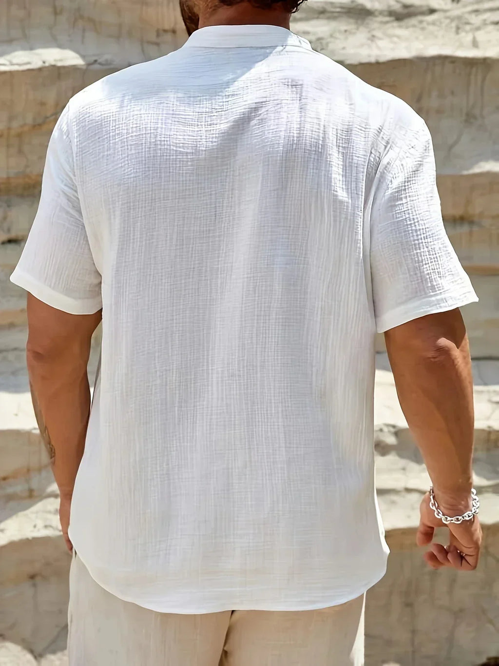 Arnaldo | Camisa elegante de verano con cuello alto