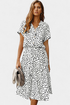 Rovena Vestido Midi de Lunares con Cuello Camisero y Cintura Ajustable en color Beige