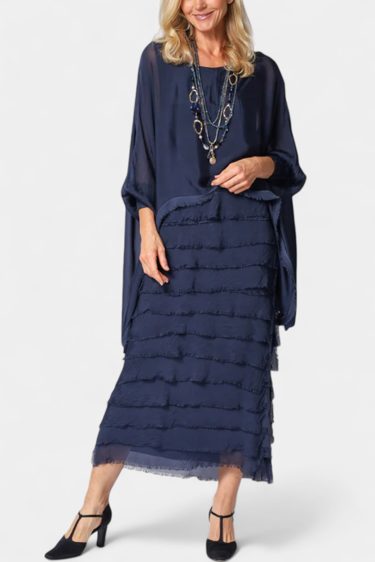 Rosaria Vestido Midi con Volantes y Bordes Deshilachados en color Marino