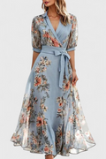 Arlet Vestido Midi Floral con Escote en V y Silueta Femenina en color Azul