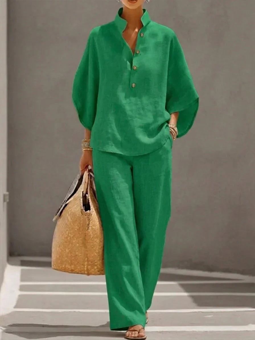 Maribel | Conjunto de lino con mangas murciélago y pantalón ancho en color Azul marino